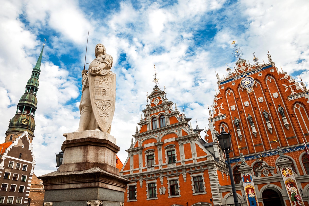 Riga Travel Guide