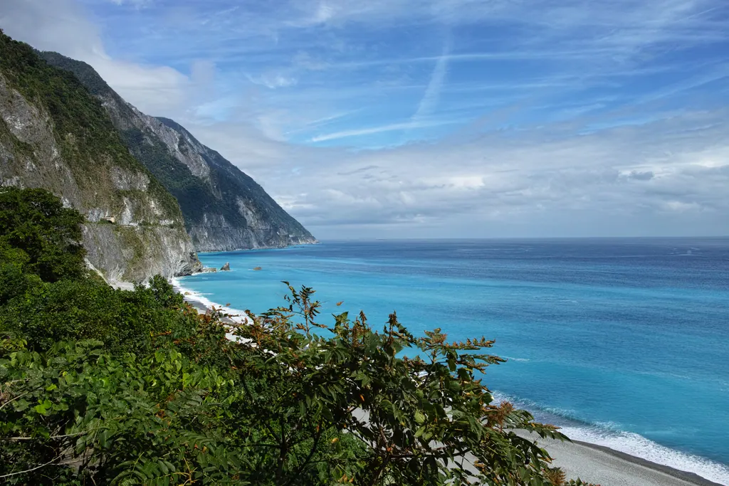 The Qingshui Cliffs dropping into the turquoise Pacific Ocean on Taiwan's east coast